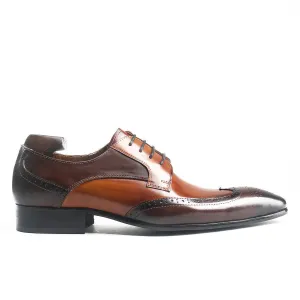 Chic Two Tone Wingtip Derby Shoes