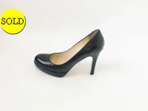 Christian Louboutin Simple Pump Size 36.5 It (6.5 Us)