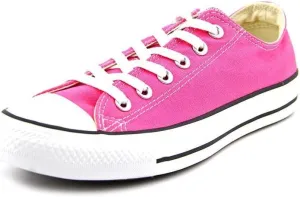 Converse Unisex Low Chuck Taylor Canvas Sneaker