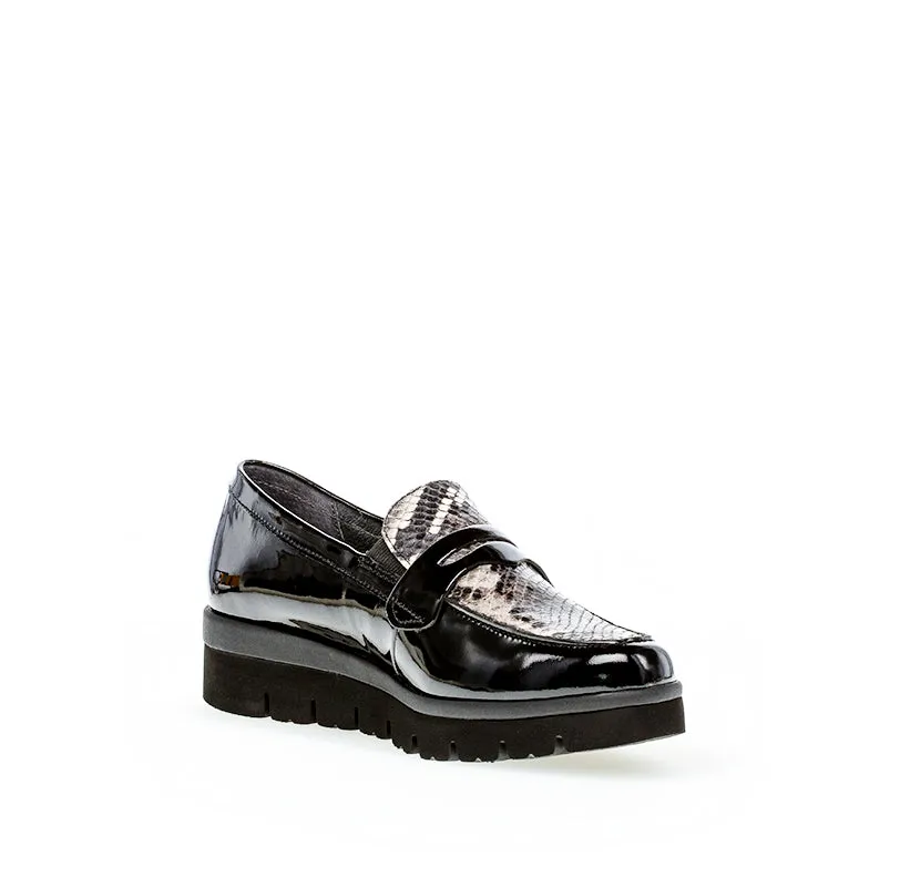 GABOR - 52.544.89 SLIP-ON SHOE - BLACK PATENT SNAKE PRINT