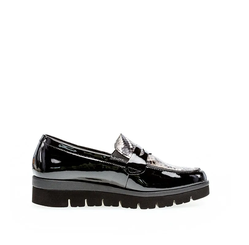 GABOR - 52.544.89 SLIP-ON SHOE - BLACK PATENT SNAKE PRINT