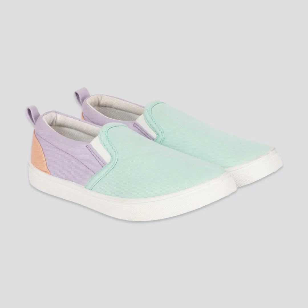 Girls Slip-On Sneaker _ 155220 _ Multi