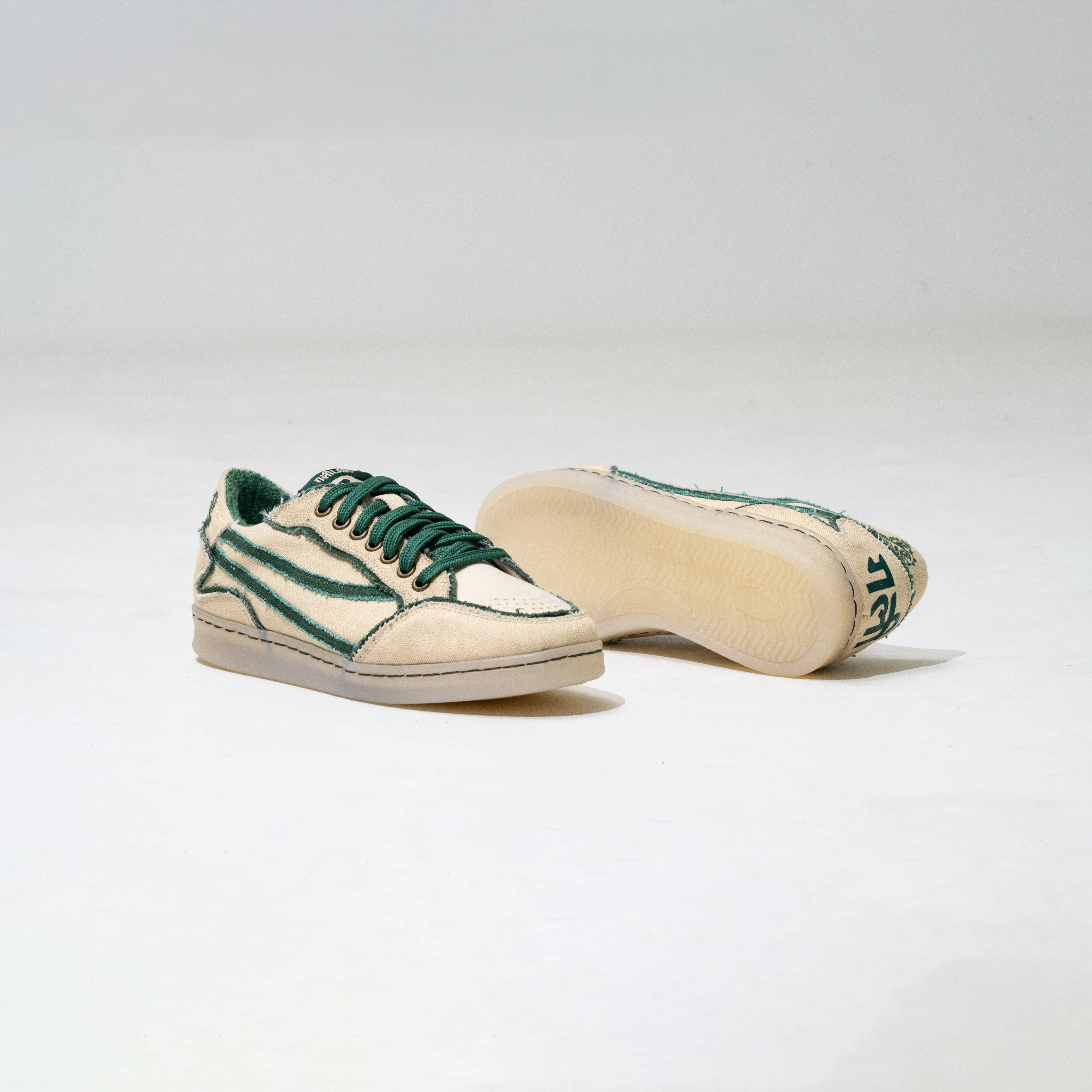 Gully Number 001 - Baaz Parni White for Women