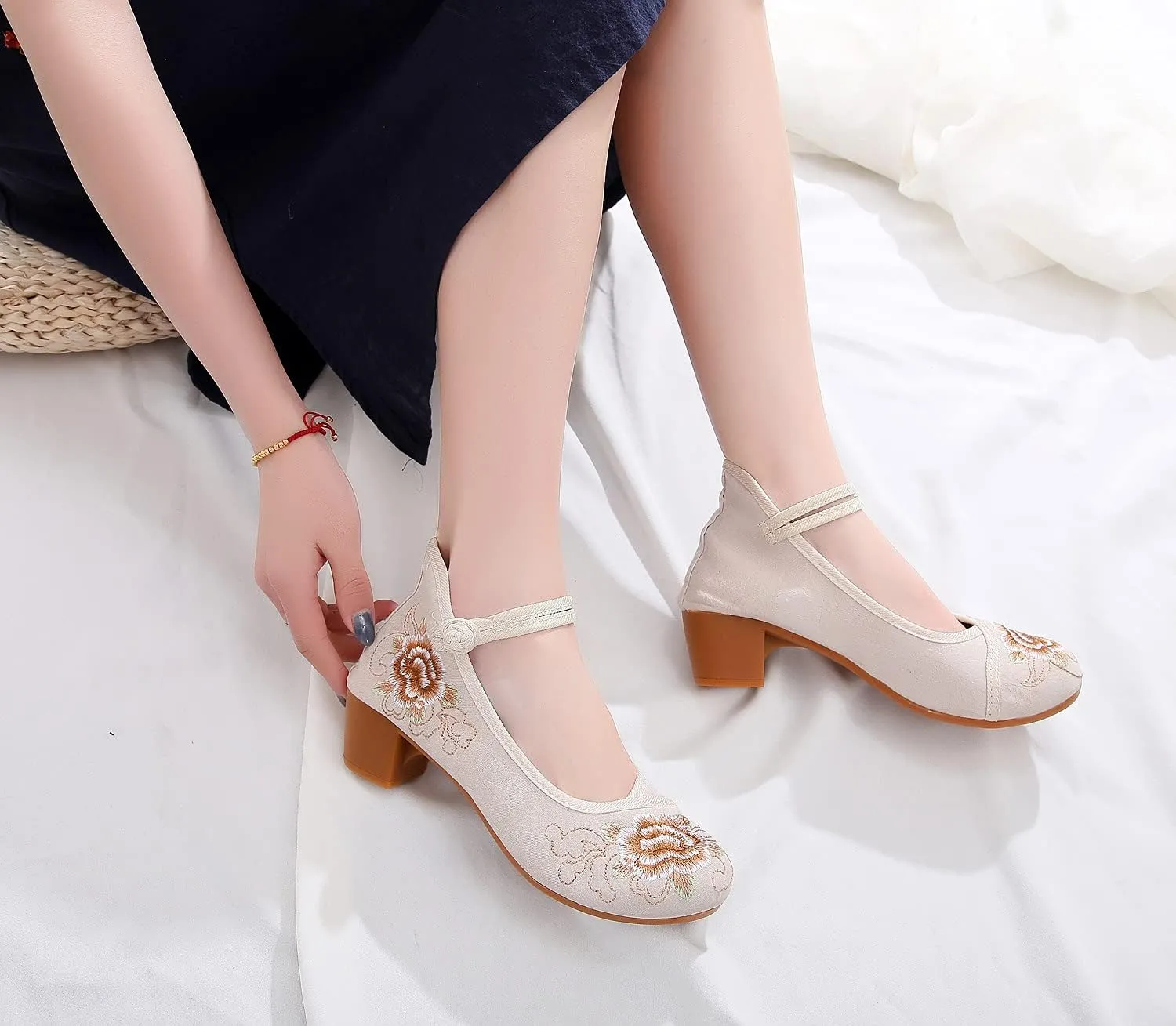 JOEupin Women Chinese Embroidered Flower Flat Bridal Mary Jane Ballet Shoes