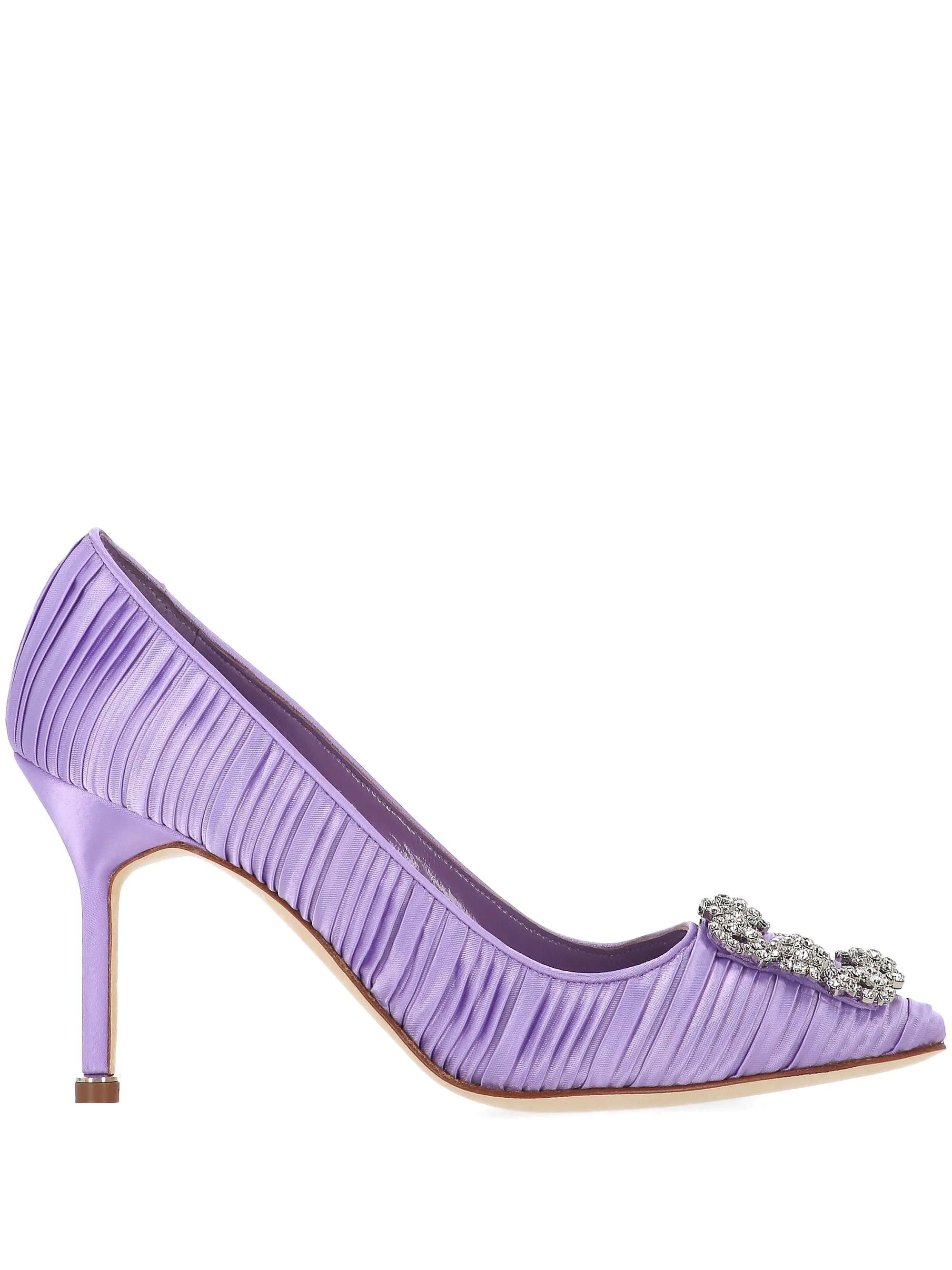 Manolo Blahnik Satin mandel tå spänne pumpar