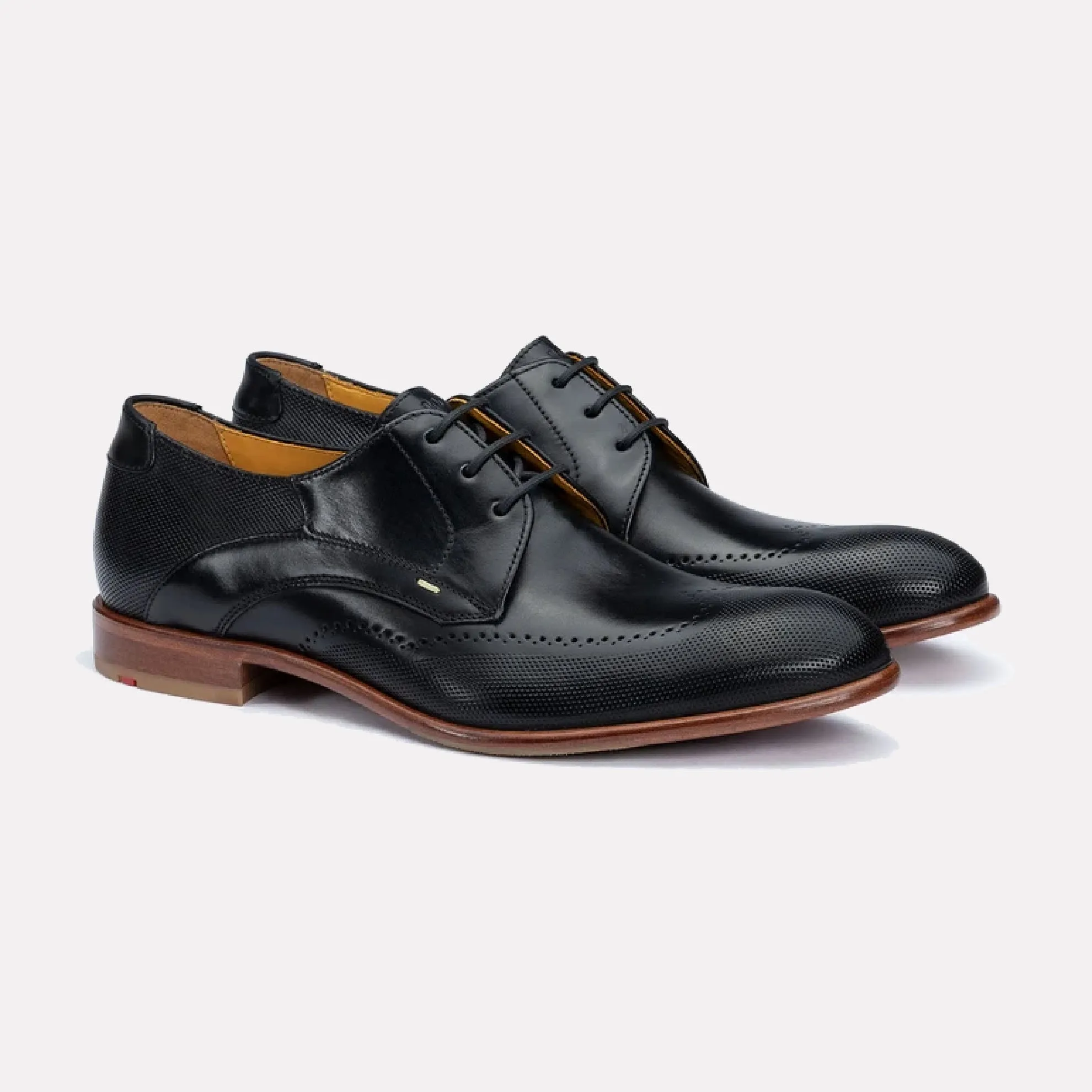 Nassau Leather Derby Shoe with Embossed Wingtip / Black