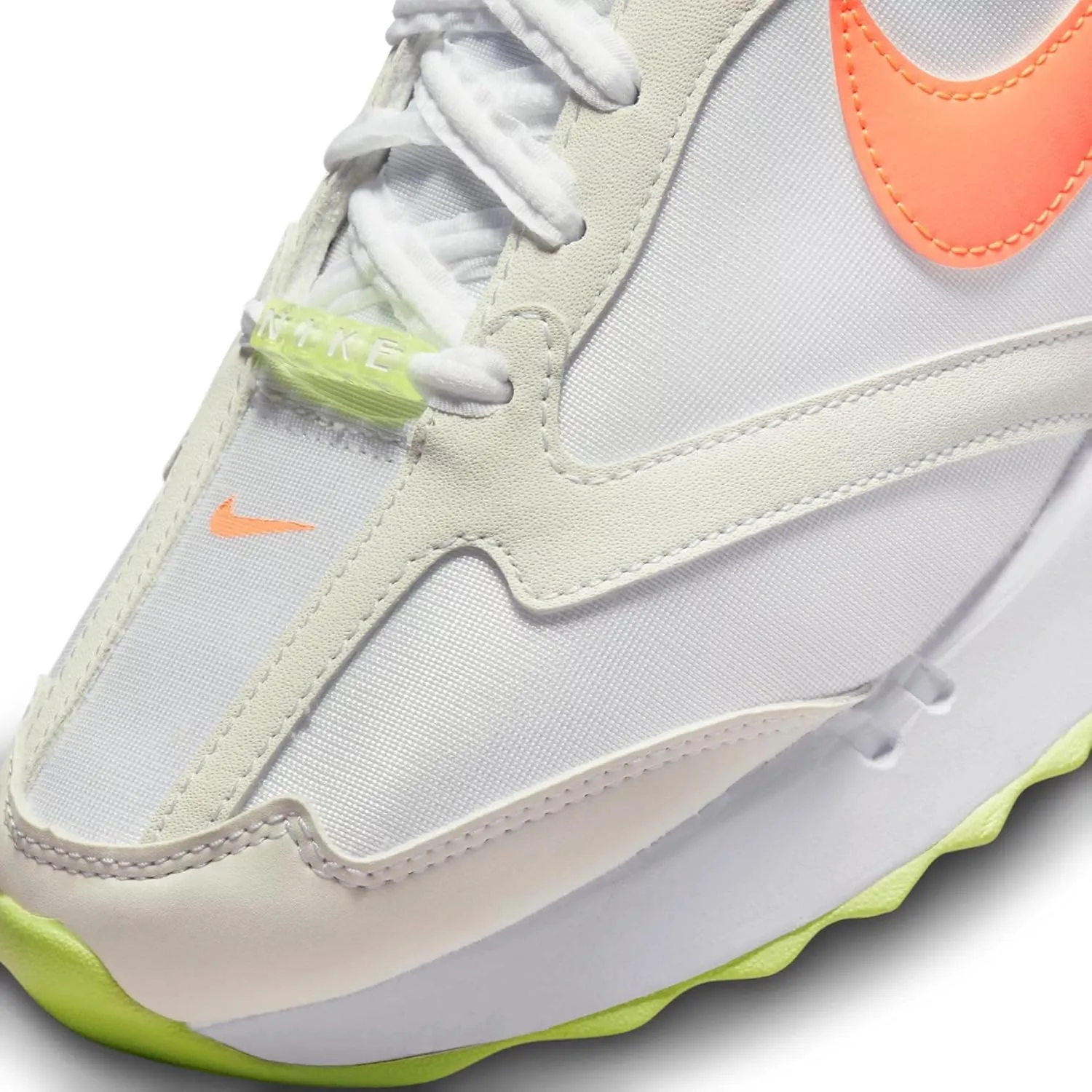 Nike Sportswear Air Max Dawn Women's Trainers EU