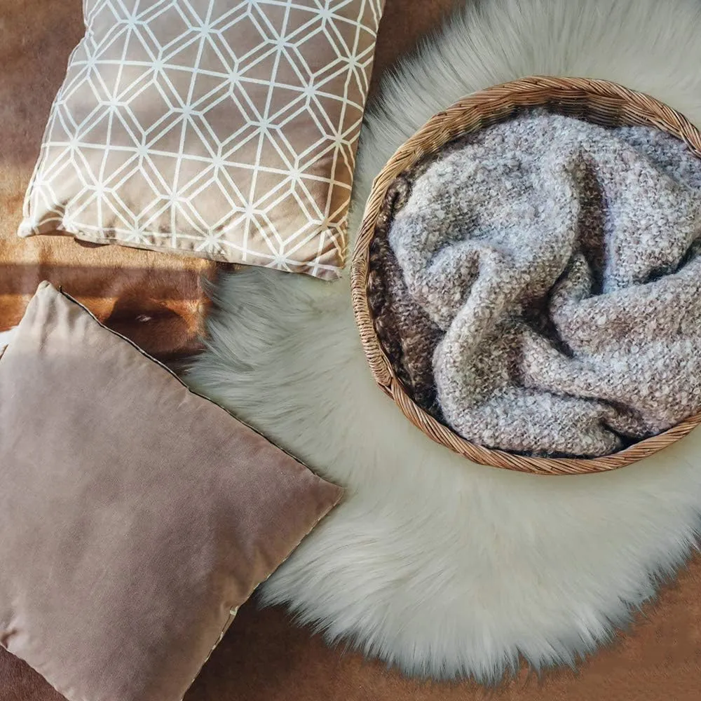 RosieLily Ultra Soft 1.3 x2 Feet Faux Fur Rug, Fluffy Shaggy Area Rug Sheepskin Fur Rug, Grey Fuzzy Rug Machine Washable Shag Rug, Nursery Decor Throw Rugs Carpet for Bedroom, Kids Room, Living Room