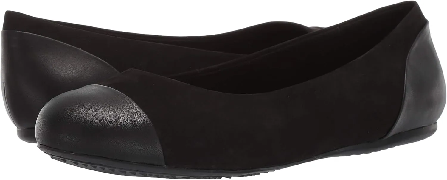 SoftWalk Women's Sonoma Cap Toe Ballet Flat