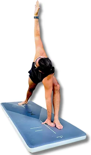 Tumble Track Mat for Beach Yoga, Outdoor Gymnastics | Inflatable and Portable Air Tumbling Mat | Outdoor Fitness Mat Sand Free Board Workout Equipment | Yoga on the Beach Exercise Air Mat