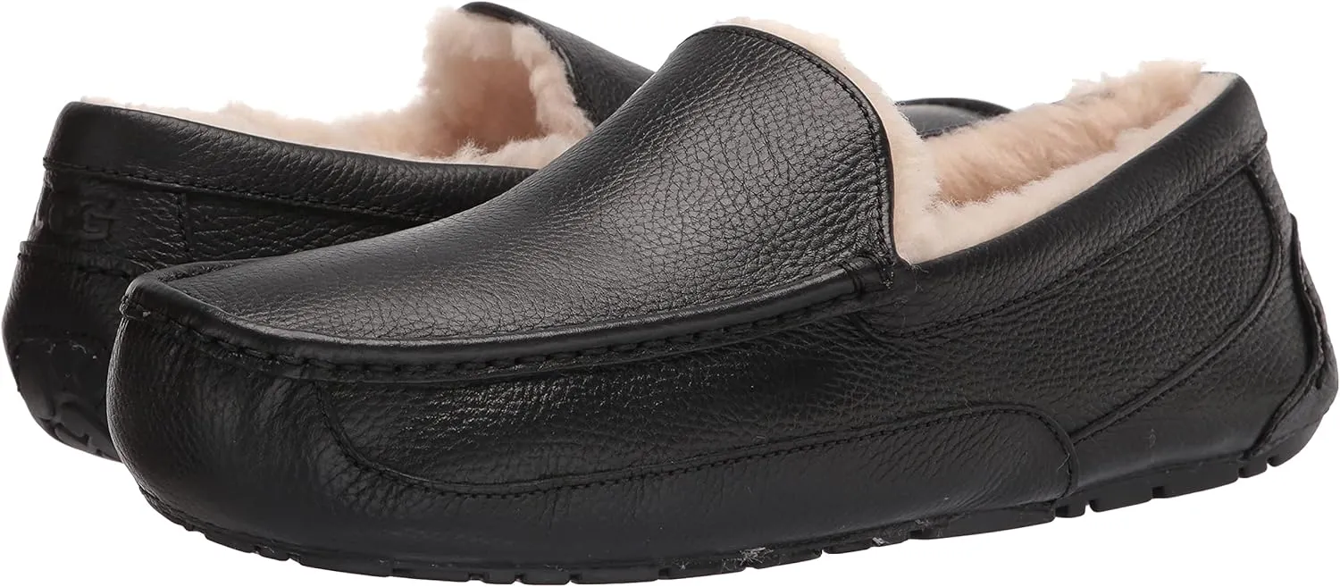 UGG Men's Ascot Slipper